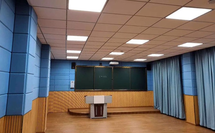 四川達州教室軟（ruǎn）包吸音板聲學工（gōng）程-2