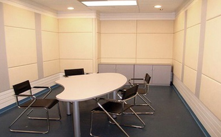 安徽淮南會客室軟包吸音（yīn）板聲學工程-1