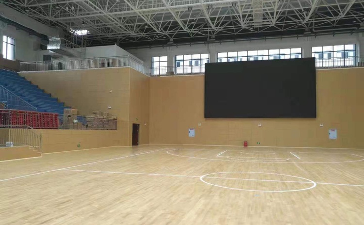 安徽池州(zhōu)體育館吸音板(bǎn)聲(shēng)學工程-3 安徽池州體育館吸音板聲學工(gōng)程-3